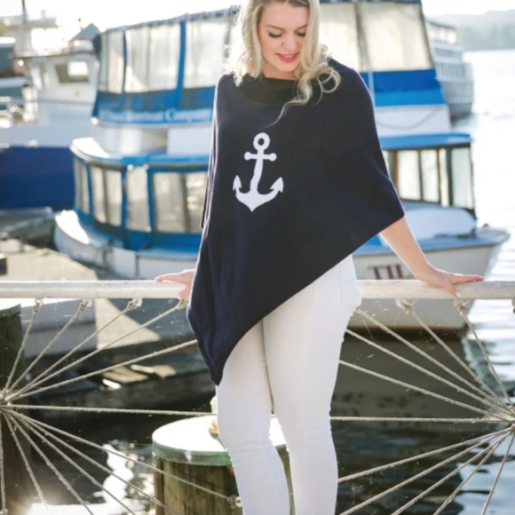 Top It Off Nautical Knit Cape Beachy Vacation Southern Preppy One Size NWT - Picture 8 of 8